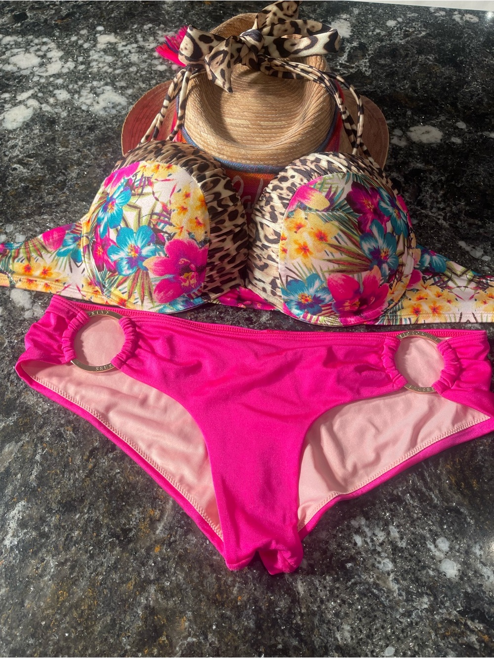 Tropical Floral Push-Up Bikini Set with Hot Pink Bottoms 36C/M set